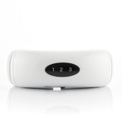 Prim-plan pe panoul de control cu trei niveluri al aparatului de masaj electromagnetic Calmagner Inovamarket pentru gât și spate.