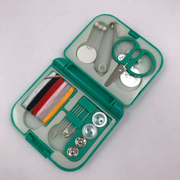 Mini Set de Cusut cu 20 de Piese Esențiale - MiniCuci Alliance Metalic - Firuri Colorate, Foarfecă, Pensetă - Cutie Compactă 7x7x2cm - Inovamarket